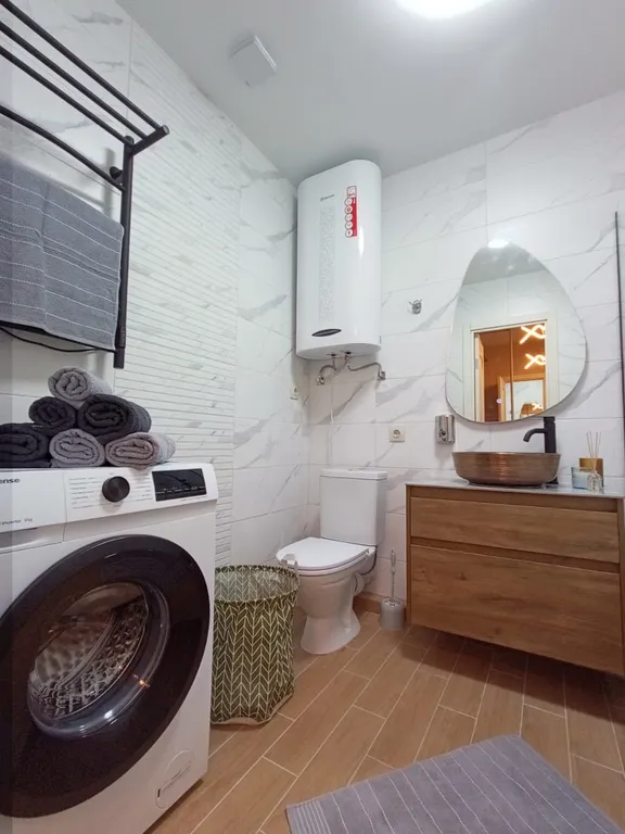 2 спальни и гостиная, рядом с Сочи-Парком с парковкой, детской площадкой