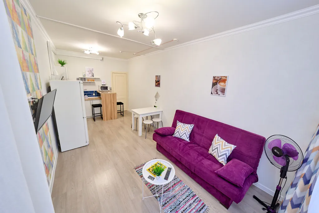 Евродвушка с балконом на 19 этаже вместительность на 6 человек