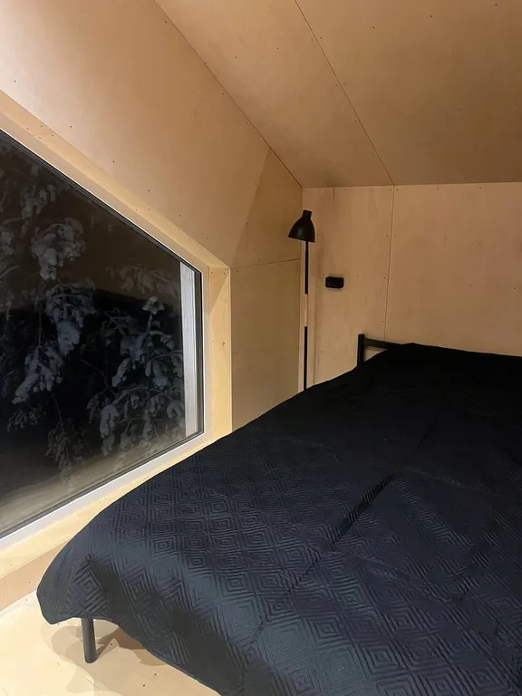 Барнхаус на берегу реки Кундыш