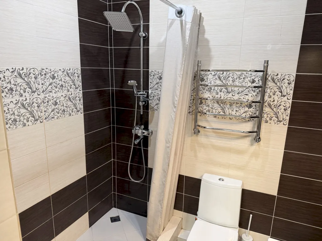 Квартира Квартира с балконом и видом на горы в центре - 11 мин до моря — Геленджик