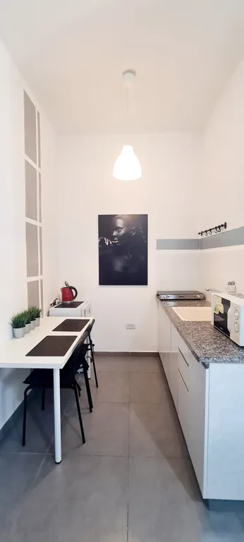 Студия Ben Yehuda Bograshov Tel Aviv