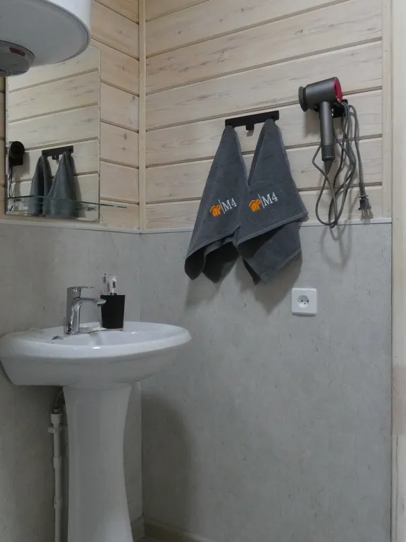 Уютный четырёхместный Домик с отдельными кроватями