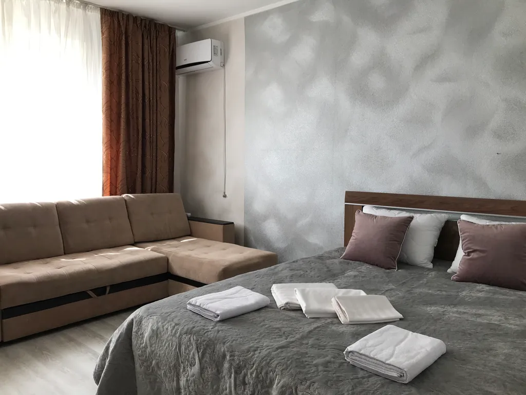 Квартира Квартира 1комн возле Планеты с деревянным балконом — Красноярск