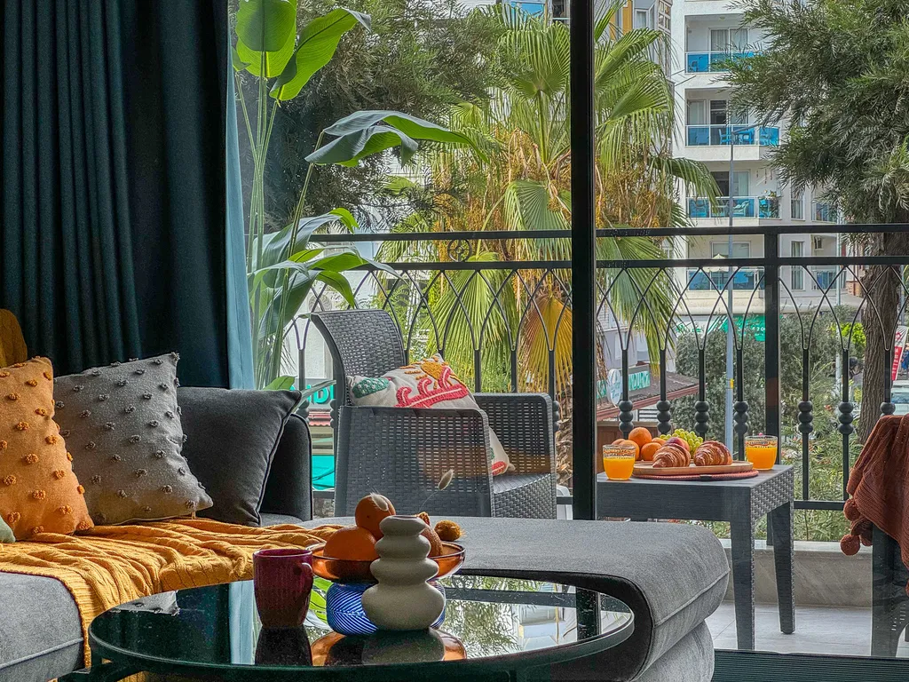 Elize апартамент, море и ритм города