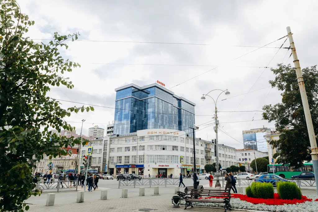 Апартаменты в центре с прекрасным видом на храм Большой Златоуст