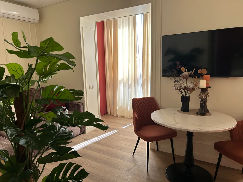 Апартамент Атра