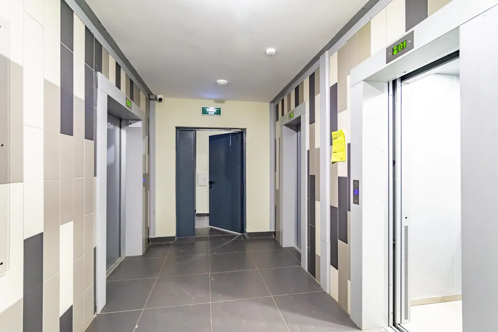 Студия в современном районе в современном районе