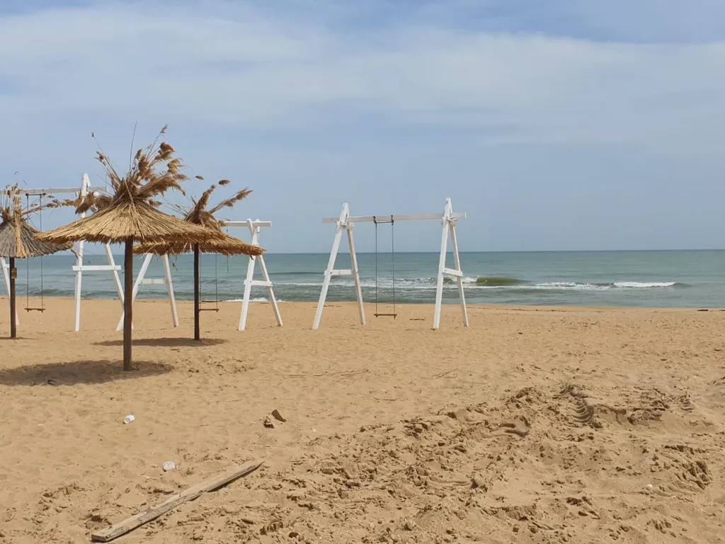 Уютный дом на берегу Каспийского моря