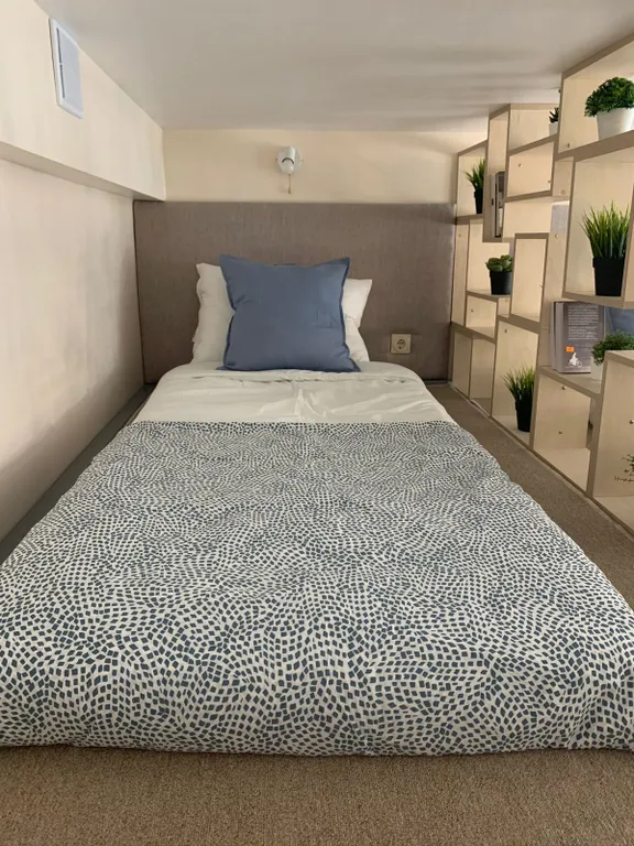 Студия со вторым ярусом