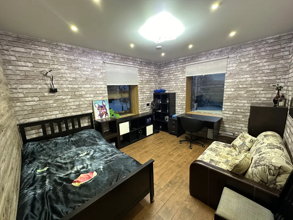 4-комнатный Дом