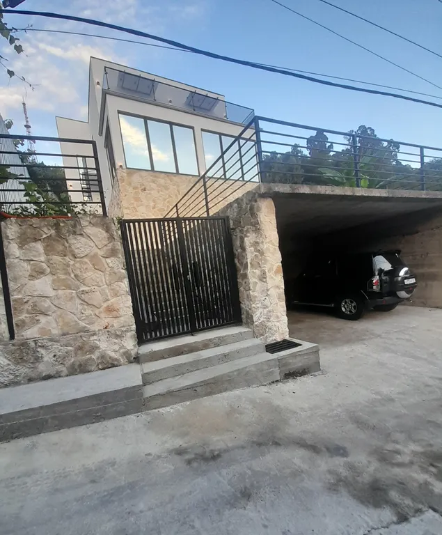 Коттедж Дом-студия под ключ — Сухум