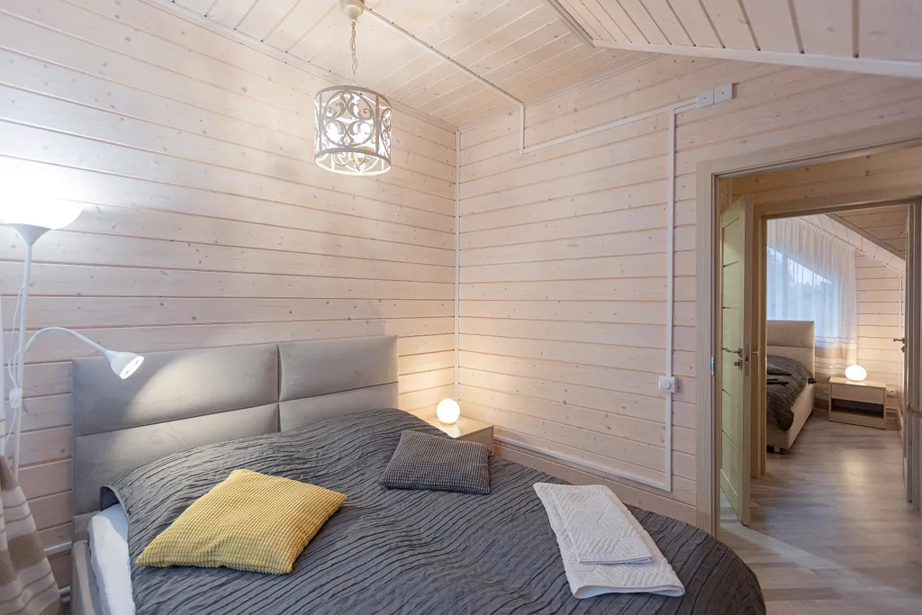 Дом в лесу рядом с озёрами и горнолыжными курортами