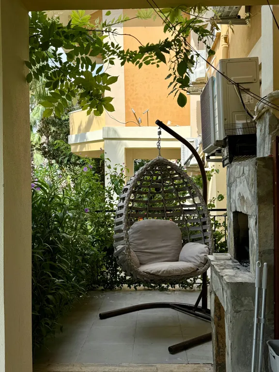 Современная вилла 3+1 с бассейном рядом с пляжем