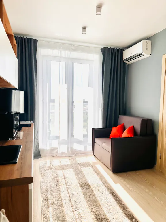 Уютная студия ждет своих гостей