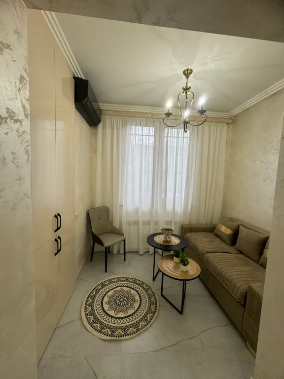 Квартира рядом с Площадью Республики