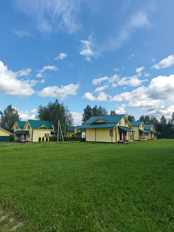 Просторный деревянный коттедж половина дома 2 этажа 4Л