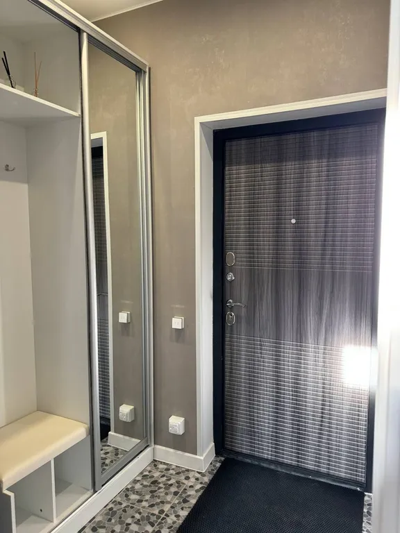 Уютный дом с панорамными окнами