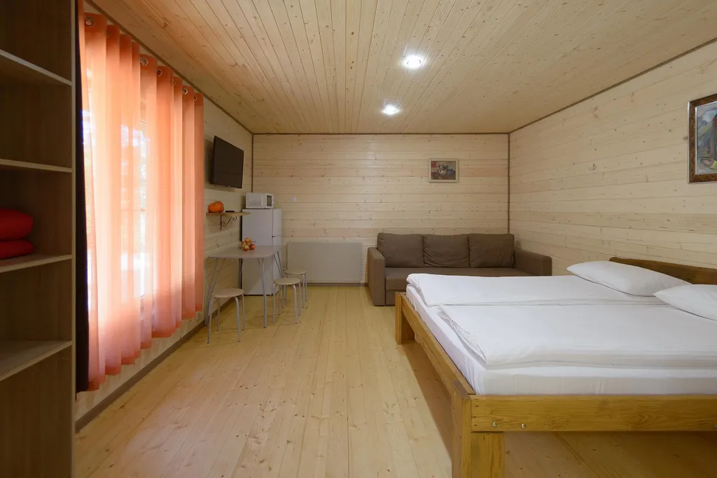 Дача МиСо в хвойном лесу Теберды Шале №5