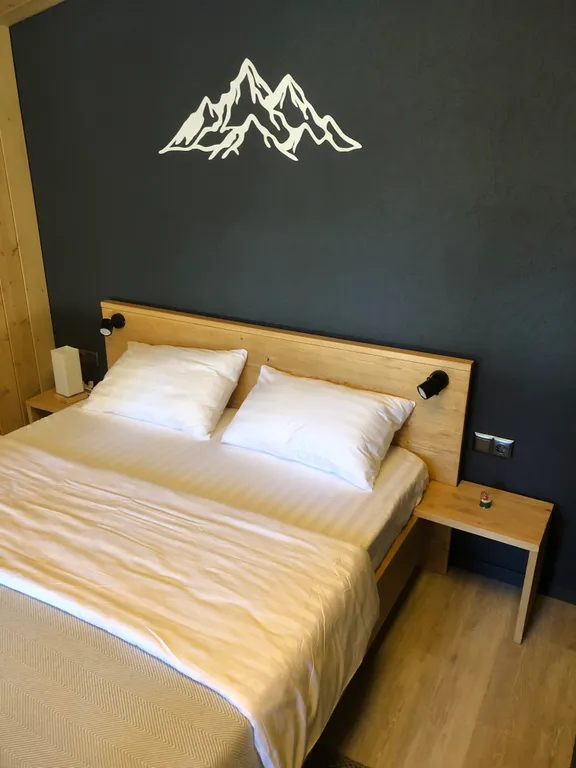 База отдыха в лесу с видом на горы ПроЛес