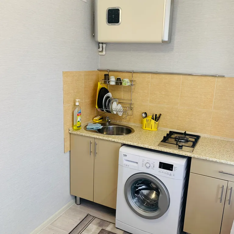 Уютная квартира в центре города рядом с парком Семья