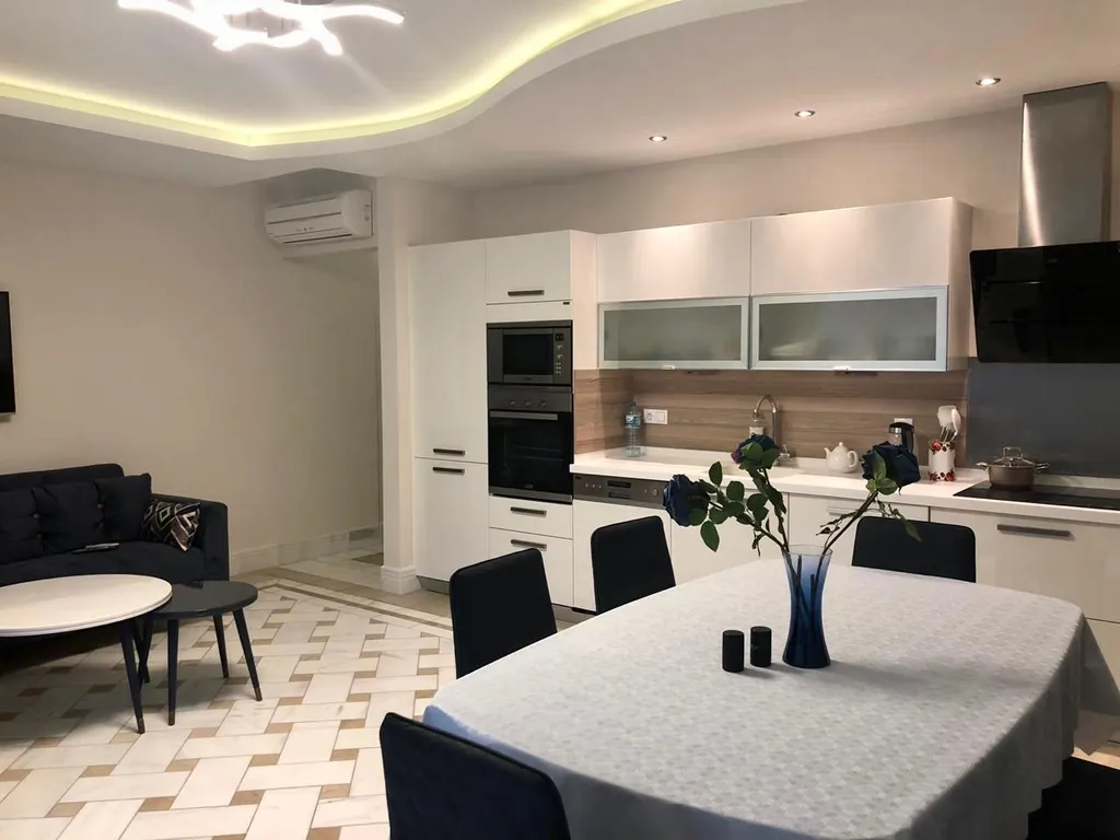 Люкс апартаменты Guzelyalı homes на первой линии