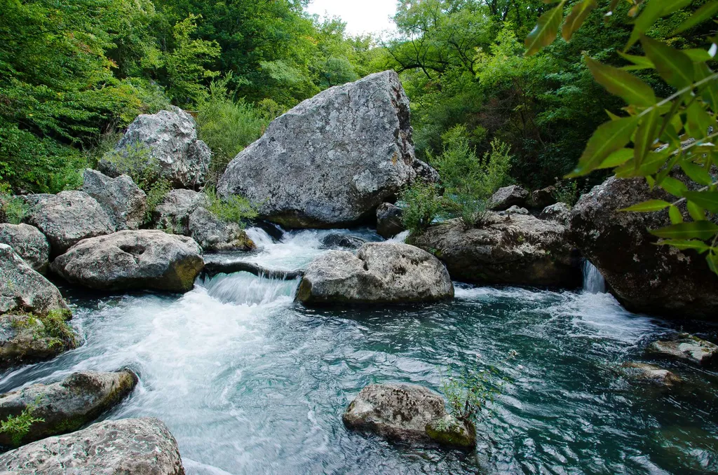 Дом среди гор в Байдарской долине Эвимиз
