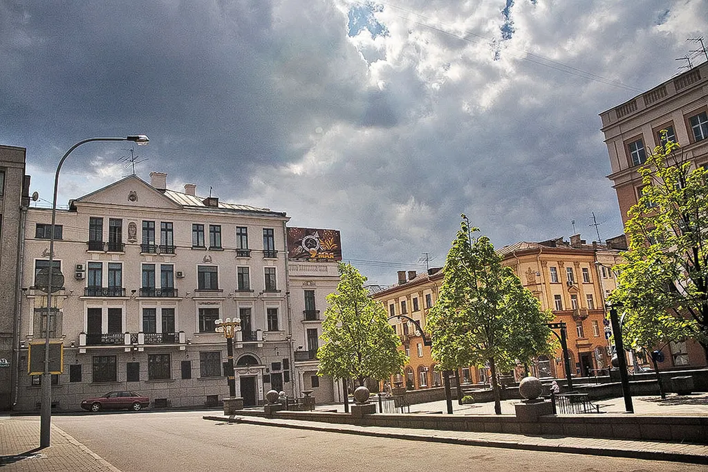 Атмосферная квартира в легендарном доме центра Минска