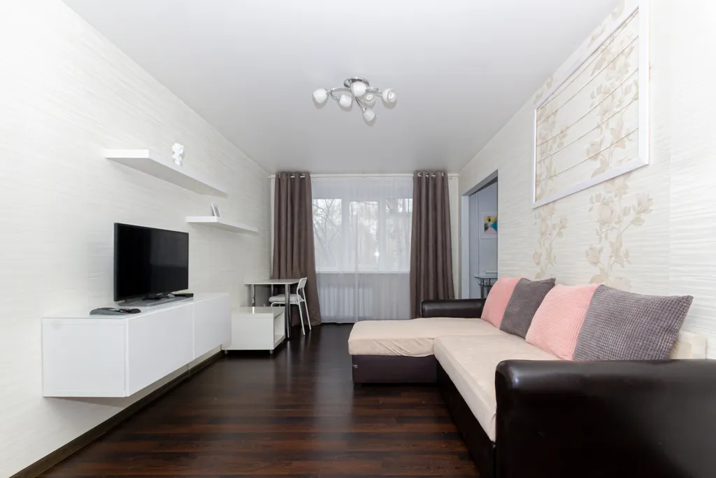 Квартира Красивая квартира у ТЦ Космос для 4 человек — Ярославль