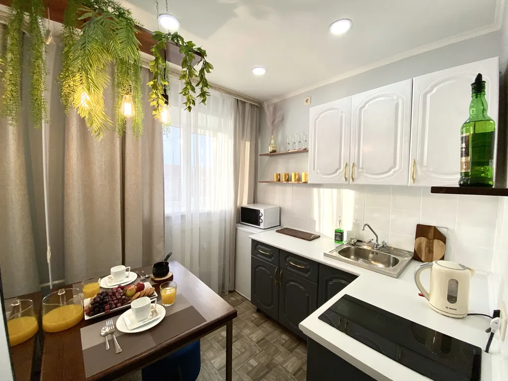 Квартира на Журавлева в центре