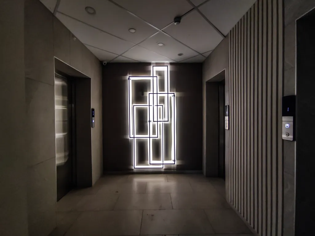 Большая двухкомнатная квартира в центре