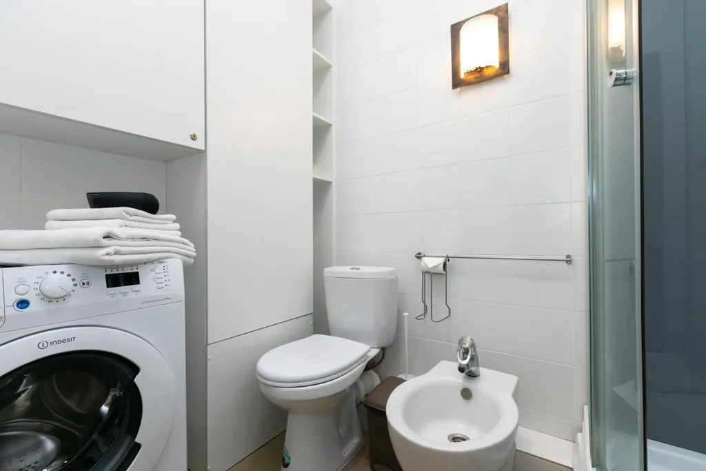 Уютный апартамент в самом центре у метро Площадь 1905 года