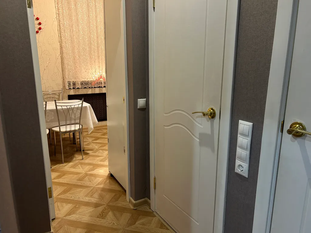 Просторная 4-комнатная квартира в самом центре