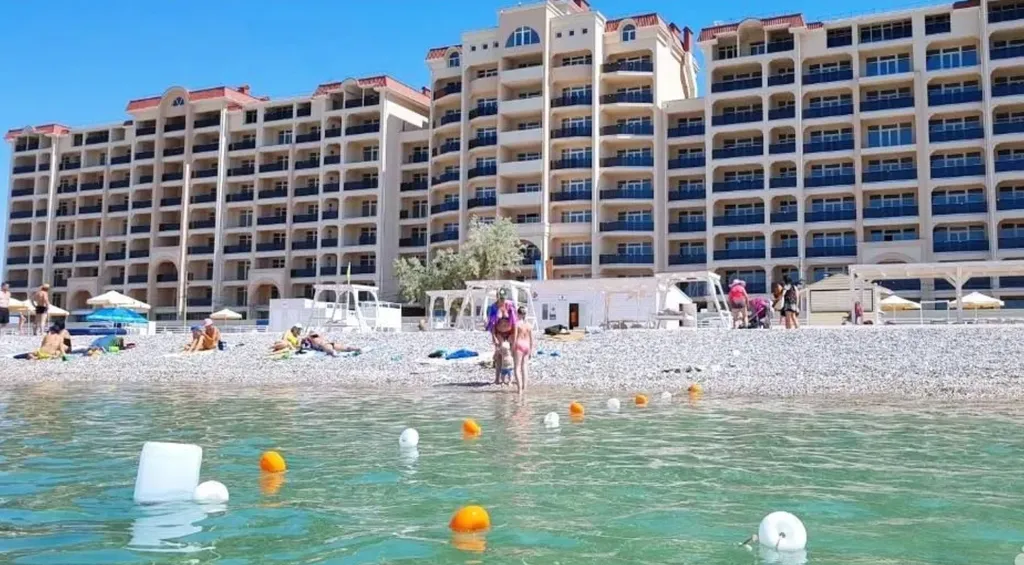 Квартира с балконом у моря — аренда посуточно в Евпатория