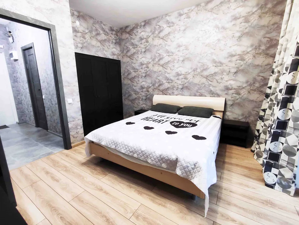 Новая евродвушка с видом на Онежское озеро