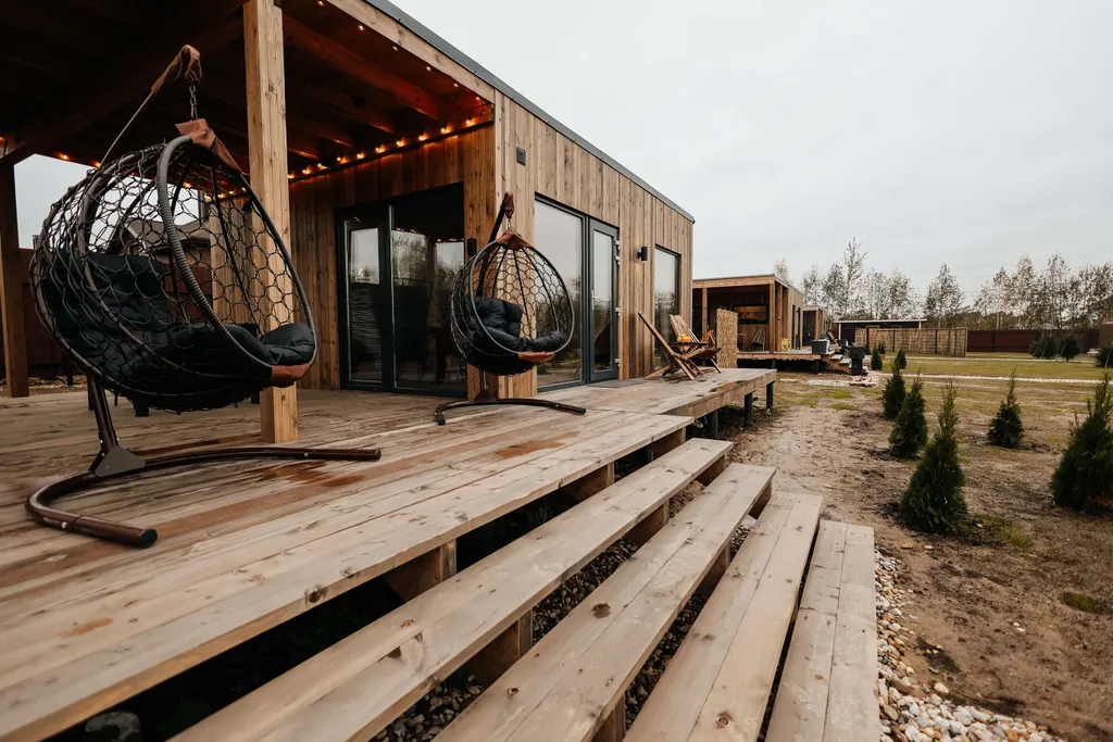 Коттедж Уютный глэмпинг для компании (6 отдельных домиков + территория) — Конаково