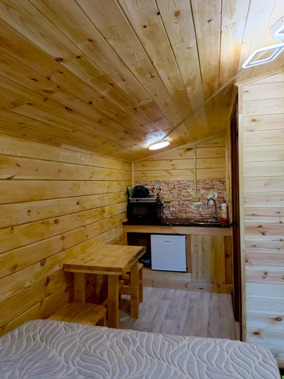 Удачный дворик с видом на горы