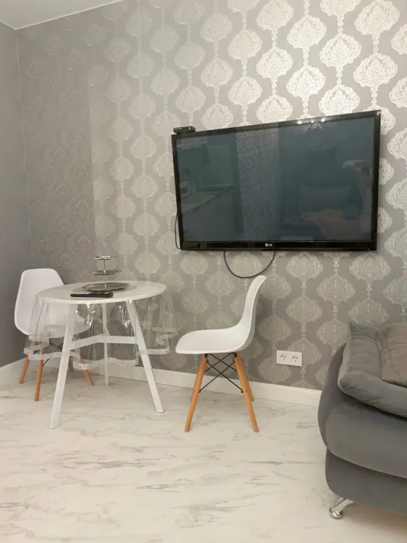 Уютная студия с новым авторским ремонтом в лучшем ЖК