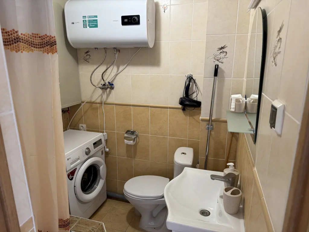 Квартира 2хкомнатная квартира 9 мин до пляжа, балкон, вид на море - Толстый мыс — Геленджик