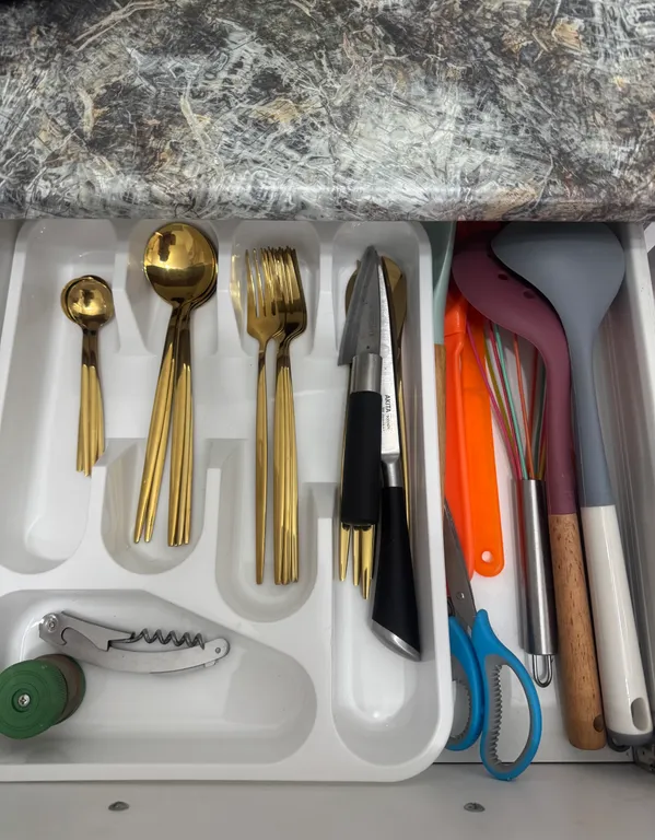 Уютная двухкомнатная квартира с видом на пруд