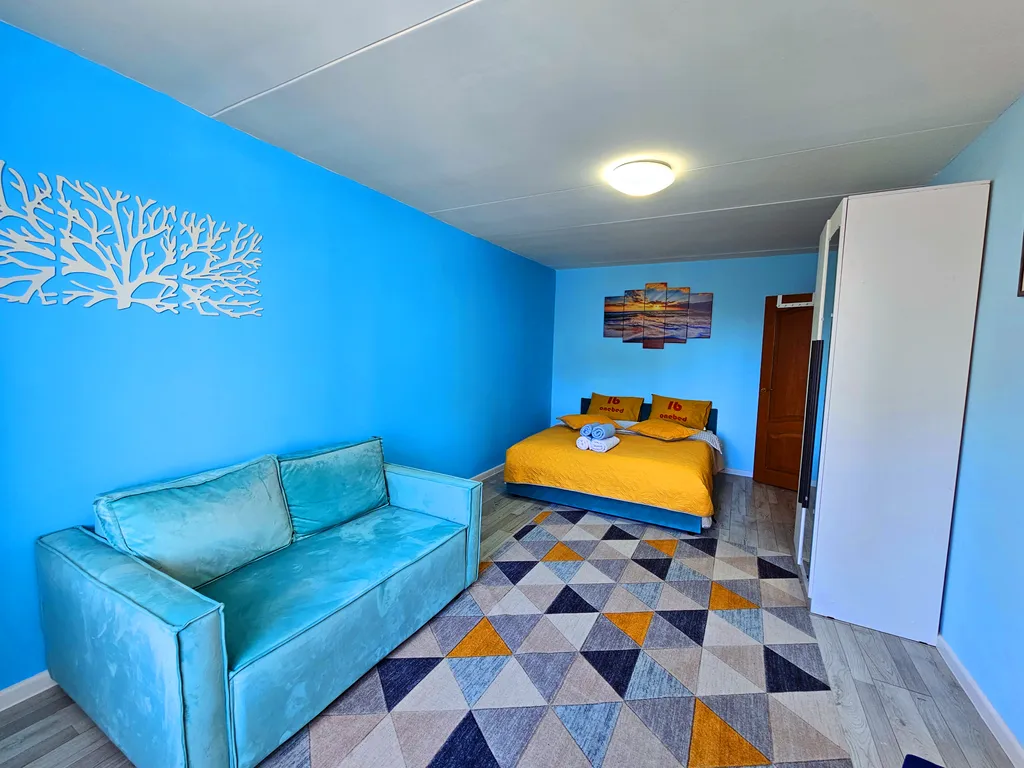 1-комнатная квартира в 3 минутах от метро Пионерская — аренда посуточно в Москва