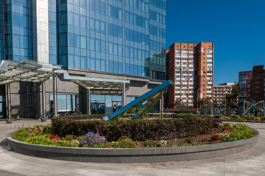 Двухкомнатная квартира в первом небоскрёбе Владивостока!