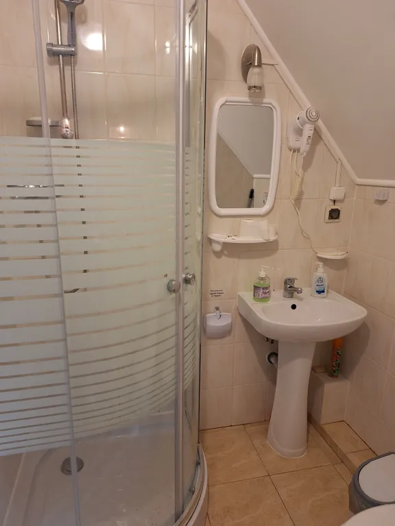 Домик на побережье