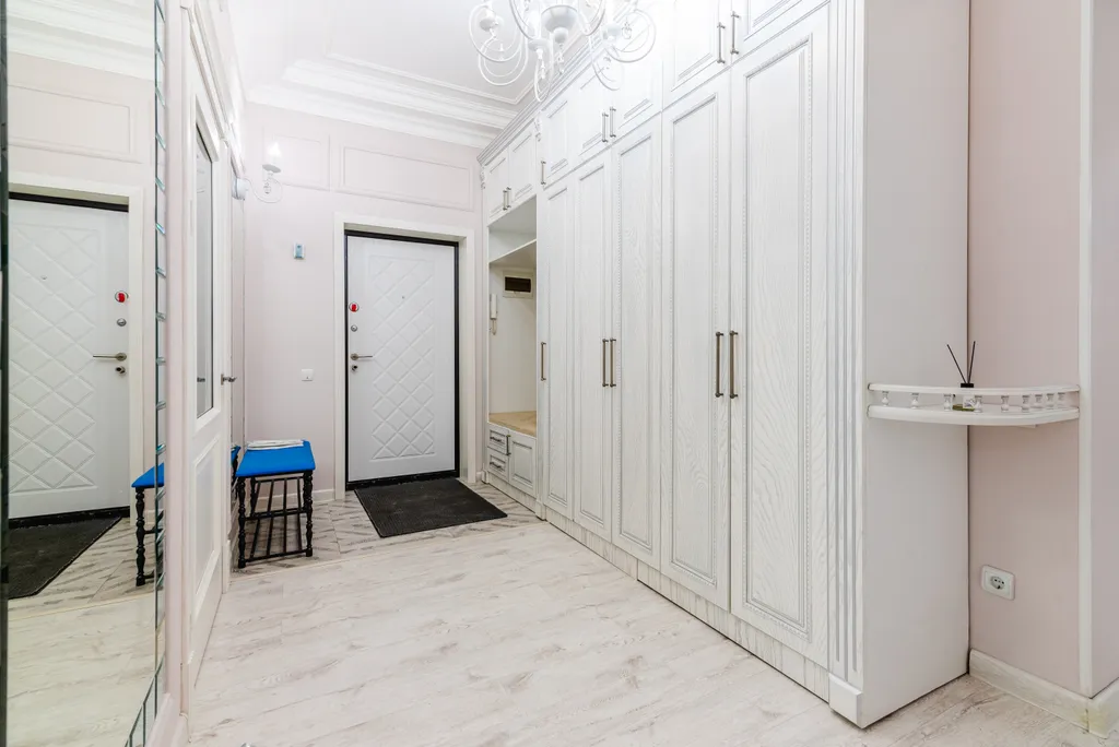 Жк комфорт 4х комн квартира, возле трц мега аlmaty