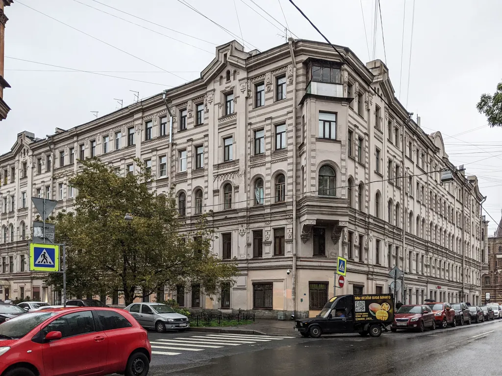 Квартира Просторная квартира в этническом стиле — Санкт-Петербург