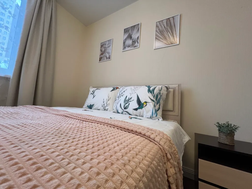 Просторная квартира в ЖК Тихий центр — аренда посуточно в Верхняя Пышма