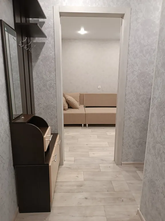 Уютная квартира с абсолютно новым ремонтом и мебелью