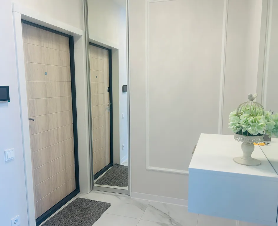 Стильные апартаменты Rich с шикарным видом на город и реку Амур.