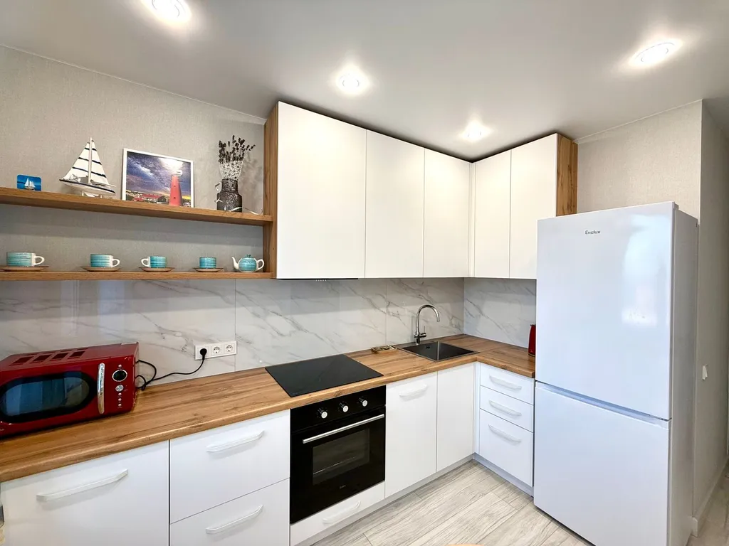 Квартира в центре города с видом на Волгу Парус