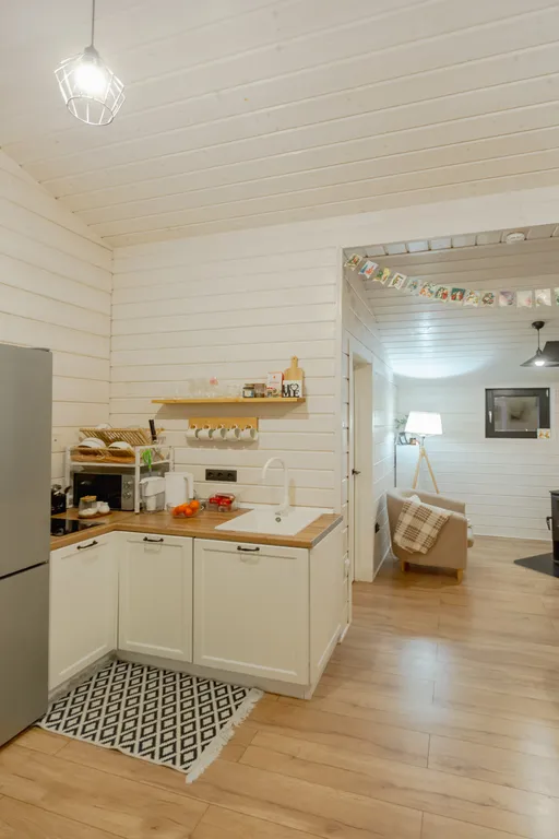 Уютный дом с сауной в лесу