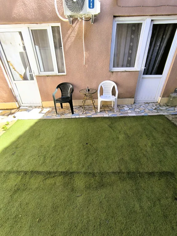 Уютный номер со своим двориком